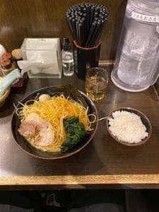 壱角家 西新宿店