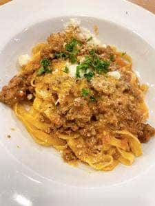 ピッツェリアリストランテ アルティスタ