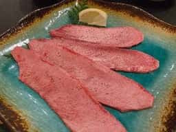 炭火焼肉 本牧亭