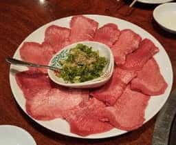 焼肉まるよし 難波店