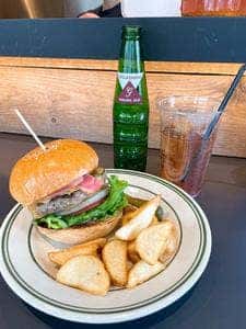 Burgers&Fries Sakura_Saku