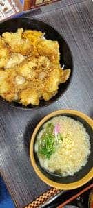 資さんうどん 本店