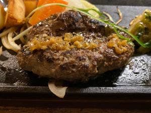 炭焼きハンバーグ あらかると