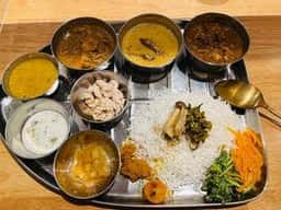 スパイスアンドカレー黄金の風