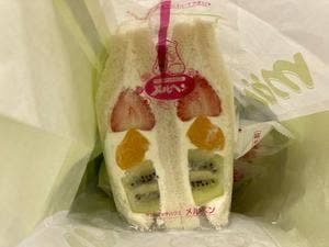 メルヘン エキュート立川店