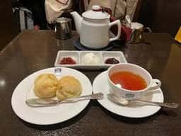 ロンドンティールーム 阪急百貨店メンズ館店