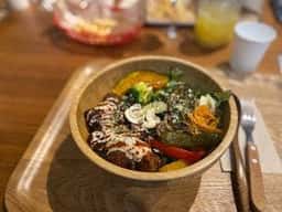 テラ バーガー&ボウル