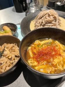 スタンド ソバサンカク 南船場店