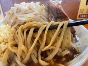 炊き出し豚骨ラーメン 脇や