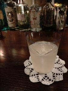 LOW-NON-BAR 神田万世橋店