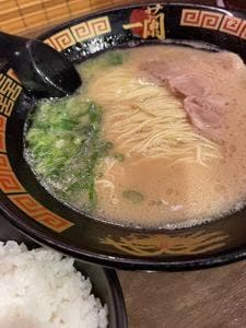 一蘭 新宿歌舞伎町店