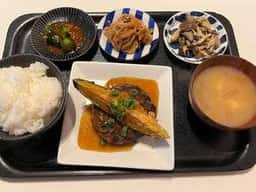 ミッドダイニング