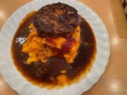 昭和町黄金のオムライス&ハンバーグ洋食ふきのとう