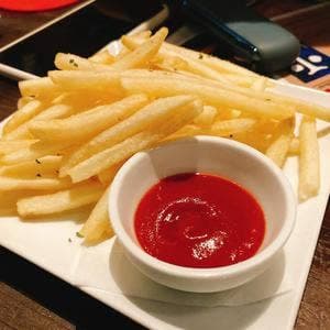 FOODS&BAR GUSH