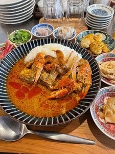 餃子そして焼味 巣王