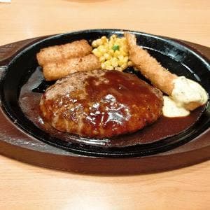 Cafe レストラン ガスト 岩倉店