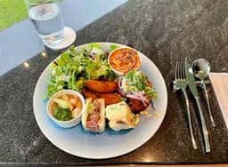 ガーデンラウンジ 日本平ホテル