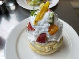 レインボーパンケーキ