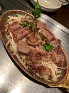 鉄板二百℃ 西新宿店