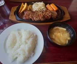 レストランリラ