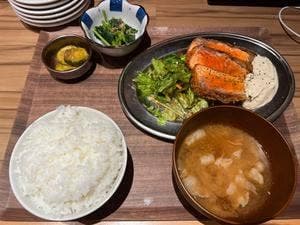 酒場 ジヘイ 錦桜通店