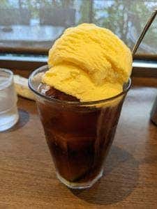 支留比亜珈琲店 岩塚店