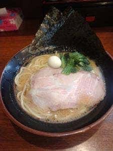 横浜家系ラーメン 大岡家 鶴川店