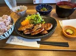 ともんや食堂