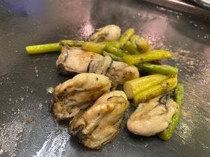 大阪 十三 鉄板焼 かしわぎ