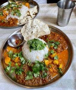 スパイスカレーと酒のアテ トリステッサ