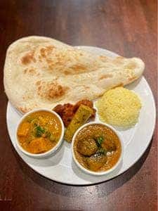 ガネーシャ ダイニング