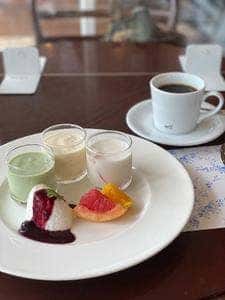 モーニング 菜根本店