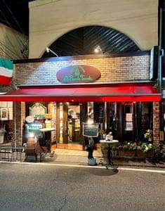 ラ・ピッコラ・ターヴォラ