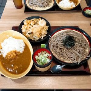 かき揚げ 十割そば 長助 岩倉店