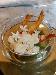 UPSTAIRZ Lounge Bar Restaurant