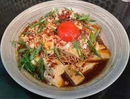 麻婆麺専門店 麻仁 心斎橋店