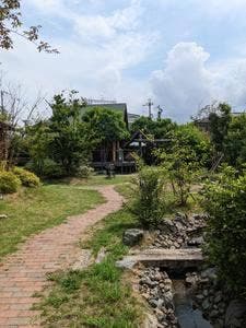 小さなパン小屋一休 ロングライフ上野芝店
