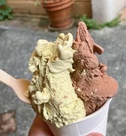 ジェラテリア テオブロマ