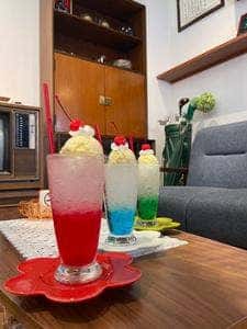 Cafe TONARI no TONARI