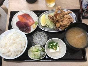 つるみ市場食堂 綱