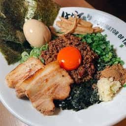 紅とん 神田東口店