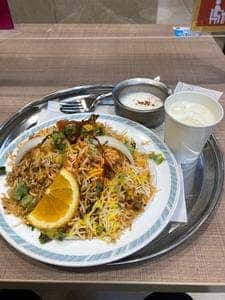 アナスドーサビリヤニ イオンモール多摩平の森店