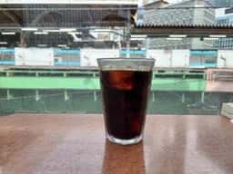 ツバキcafe 新橋駅前店