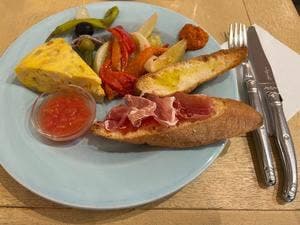 TASTE THE WORLD 吉祥寺店