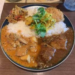 カレーとアイスの店 かりす