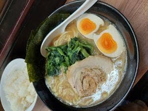 家系らーめん 横崎家