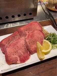 焼肉どんどん 北新地店
