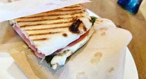 ピッツェリア コノフォレスタ