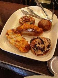 BREAD PLANT OZ 八雲本店 - ブレッドプラントオズ -