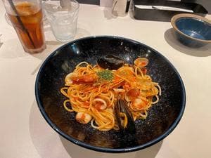 壁の穴 そごう横浜店